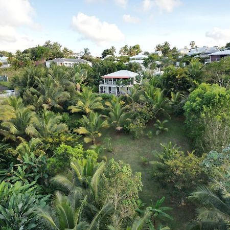 Villa Ecrin De Nature Sainte-Rose Ngoại thất bức ảnh