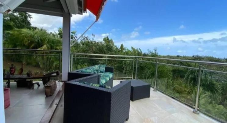 Villa Ecrin De Nature Sainte-Rose Ngoại thất bức ảnh